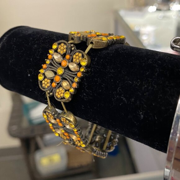 Vintage Ornate dragonfly Bracelet With Yellow & Orange Rhinestones Floral Accent - Picture 4 of 4